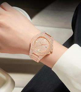 Montre élégante en quartz sertie de diamants, bracelet en acier inoxydable unisexe, étanche, article à la vente en gros - Product Image 4