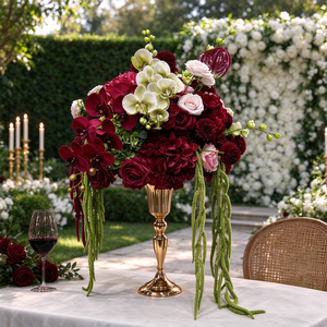 Centre de table luxueux en soie rouge bordeaux, fait main, avec orchidées et roses artificielles modernes, pour mariage - Product Image 1