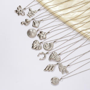 Collier Élégant en Acier Inoxydable Plaqué Or 18 Carats pour Femme, Nouvelle Arrivée, Bijou Tendance Haut de Gamme pour Toutes les Occasions - Product Image 3