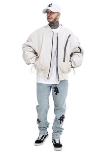 Otoño Invierno elegante <span class=keywords><strong>Boom</strong></span> al aire libre cremallera algodón holgado Crop grueso cortavientos chaqueta de bombardero para hombres - Product Image 4