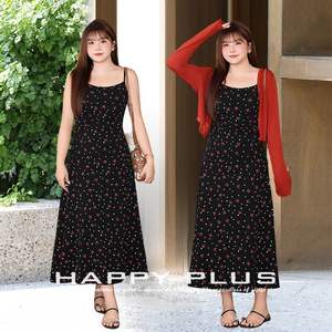 แฮปปี้ พลัสชุดเดรสแม็กซี่เดรสสายเดี่ยวพิมพ์ลายดอกไม้สีดำเอวยางยืดสวมใส่สบายๆทุกวันหญิงพลัสไซส์ N8928 - Product Image 1