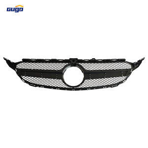 Griglia Anteriore GUGO W205 per Mercedes Classe C Berlina Coupé 2015-2017 Argento Metallizzato Stile AMG con Foro per Telecamera - Product Image 5
