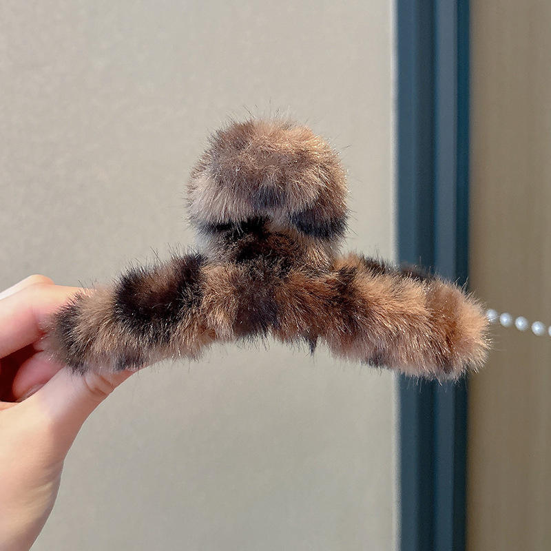 2 cafés claros, agarre de 14 cm con estampado de leopardo.