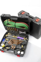 Kit multifonctionnel portable de soudage et de coupe Boîte à outils de réparation automobile alimentée par batterie pour répondre à diverses exigences de travail