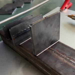 Machine de soudage, découpe et nettoyage au laser portable 4 en 1 avec alimentation en fil pour l'élimination de la rouille de l'acier et de l'aluminium - Product Image 5