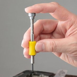 Juego de Destornilladores de 6 Piezas, Portátiles, de Acero Inoxidable de Alta Calidad, Marca VESSEL, Hechos en Japón, Facilitan el Trabajo de Mantenimiento - Product Image 4