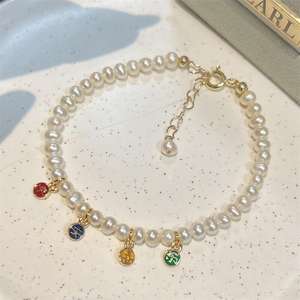 Bracelet en perles d'eau douce exquises de Zhizhen Pearl avec des bénédictions uniques du Nouvel An, bracelet à breloques élégant et unique à la mode - Product Image 1