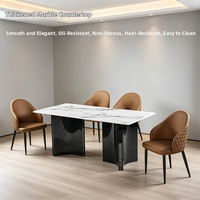 Ensemble de table et chaises de salle à manger modernes en gros avec plateau en pierre verte et base à panneaux angulaires pour l'approvisionnement des projets hôteliers et résidentiels