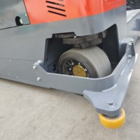 Carrello Elevatore Multidirezionale con Caricatore Laterale per Corridoi di Lavoro Ristretti