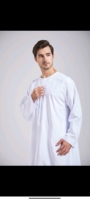 Nouveau Design Gros Robe Arabe de Qualité Supérieure Blanche Col Rond Moyen-Orient Thobe Dubaï Qamis Vêtement Islamique Homme Musulman