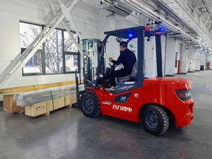 Repuestos <span class=keywords><strong>para</strong></span> <span class=keywords><strong>Montacargas</strong></span> Eléctrico de 5 Toneladas, Repuestos <span class=keywords><strong>para</strong></span> <span class=keywords><strong>Montacargas</strong></span> Heli de 7 Toneladas, Precio de Mayoreo, Mástil con Orugas, Fabricación China, Capacidad de Subida de 3 Vías, <span class=keywords><strong>Montacargas</strong></span> Manual de 4 Toneladas - Product Image 3