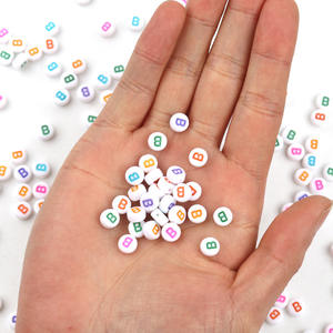 Cuentas de Letras del Alfabeto de Acrílico Plástico Redondas y Planas Mixtas de 4*7mm, 100 Piezas/Bolsa, para la Fabricación de Joyas - Product Image 2