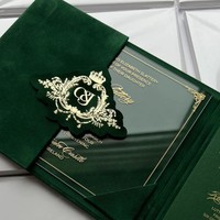 Cartes d'invitation de mariage en velours avec logo, enveloppe en acrylique dorée, ensemble de cartes personnalisées en papier cartonné pour les fêtes de fiançailles