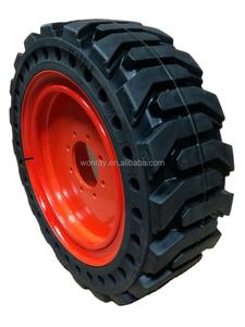 Bon <span class=keywords><strong>prix</strong></span> chargeuse sur pneus Bc pneus rétrocaveuse Mini chargeur 10-16.5 10x16.5 10*16.5 pneus pleins Skid Steer avec jante - Product Image 3
