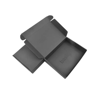 Boîtes d'emballage cadeau pliables en carton kraft recyclé, matériaux recyclables personnalisés, revêtement UV, expédition par courrier, gaufrage