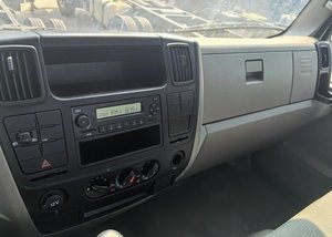 Nuevo Camión Pesado JMC 2.5T 4x2 Diésel Euro 5, Camión Utilitario con Caja de Cambios FAST para Entrega Urbana en Argelia, Orán, Djelfa - Product Image 6