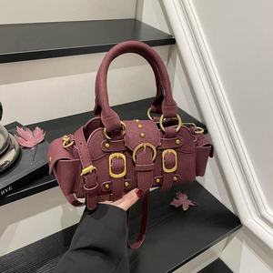 Nouveau Sac à Bandoulière Designer 2025 pour Femme avec Rivets, Sacs Fourre-Tout Tendance, Sacs Bandoulière Mignons, Sacs à Main Portables et Petits Sacs à Main pour Femme - Product Image 5