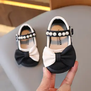Großhandel Kinder-Designerschuhe Lederbogen Perle Kinder-Prinzessinschuhe weiche Einzeilusschuhe Baby-Mädchen Prinzessinnenkleid Schuhe