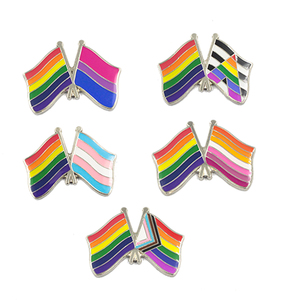 Fábrica de diseño personalizado de Metal regalo en blanco lindo Anime Arco Iris Gay insignia orgullo corazón bandera esmalte Pin Set para <span class=keywords><strong>LGBT</strong></span> Pin de solapa - Product Image 2