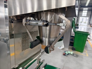 Полностью автоматическая машина для фасовки в сетки с конвейером и швейным устройством, автоматическая упаковочная машина - Product Image 3