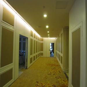 Sistema de Partición Móvil de Pared Superior sin Riel Inferior, Divisor de Habitaciones Plegable y Deslizante para Hotel - Product Image 1