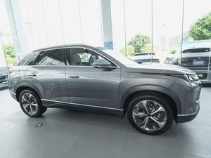 2025รถเรือรบ07รถ SUV 1.5T FWD ไฮบริดขนาดกลางใหม่ความเร็วสูงขายดีราคาปีใหม่ - Product Image 2