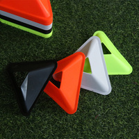 Groothandel sporttrainingsmateriaal voetbal & disc agility marker driehoekige kegel voor sportveldtraining