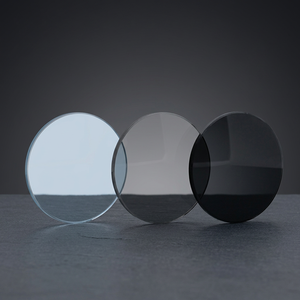 Lente Óptica Monofocal Terminada FSV 1.56 UV420 con Bloqueo de Luz Azul, Fotocromática Gris, con Recubrimiento Múltiple Duro (HMC) Verde - Product Image 2