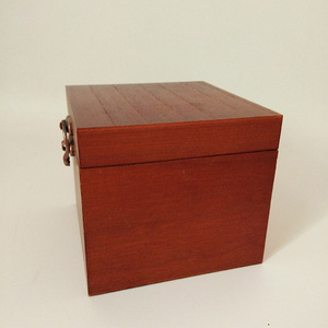 Jewelry Box Square 10cm High <b>Wooden</b> Gift Storage Box For Jewelry And Birthday Gifts - Product Image 4