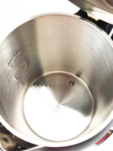 Meilleur vendeur sur le marché européen Bouilloire électrique à double paroi Petite plaque chauffante 1500W Contrôle de la température Prix d'usine - Product Image 3