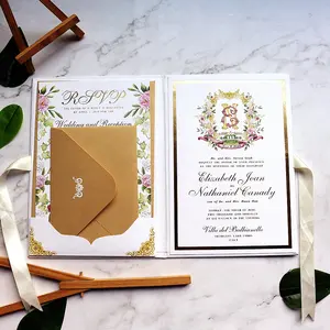 2023最新设计的结婚周年纪念硬板邀请卡，带有个性化徽标和首字母缩写