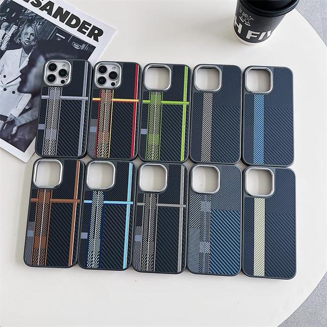 High-end Matte Skin Feeling Texture Diagonal Kevlar Pattern Carbon Fiber Magnetic Phone Case for iphone 16 15 14 13 Pro Max