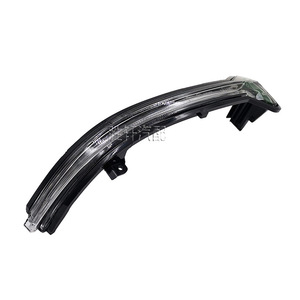 Luz de señal de giro para espejo lateral Bmw 51167414649 51167414650 halógena para modelos G11 G12 G20 G30 G38 - Product Image 3