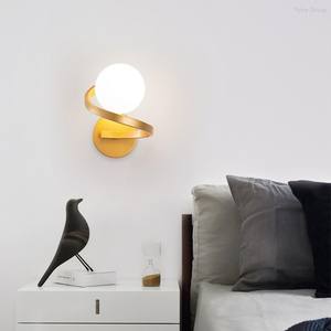 Applique murale LED en fer noir rotative de style nordique avec abat-jour en verre, E27, dimmable, CRI élevé 90, éclairage intérieur pour chambre à coucher, couloir - Product Image 1