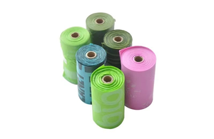 Sacs à déjections canines compostables en amidon de maïs personnalisables, directement de l'usine, sacs poubelles pour animaux de compagnie avec enveloppe PBAT à dégradation totale - Product Image 4