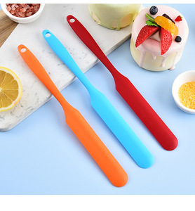 Food Grade Silicone Cream Scraper Household All-in-One Long Cake Spatula Heat-resistant Kitchen Baking Tool - Product Image 5