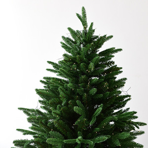 <span class=keywords><strong>Sapin</strong></span> de Noël artificiel avec collier de <span class=keywords><strong>sapin</strong></span> en osier, <span class=keywords><strong>sapin</strong></span> de type épicéa de taille standard pour la décoration intérieure des fêtes - Product Image 4