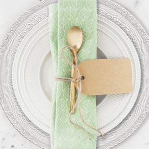 Assiettes de présentation blanches personnalisées, élégantes, à dentelle en relief, rondes, réutilisables, pour assiettes de dîner, en gros - Product Image 6