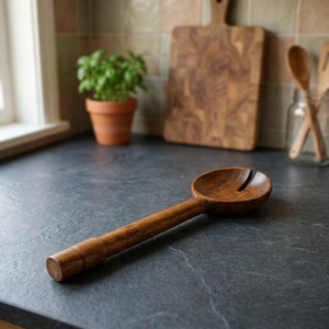 Cucharón grande de madera pulida a mano, estilo sencillo, ecológico, para uso en la cocina, con mango texturizado, para decoración de mesa, utensilios de cocina - Product Image 1