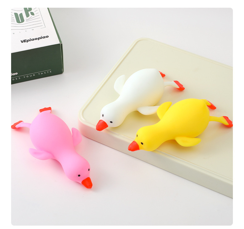 Pinch Me Duck spedito in colori casuali