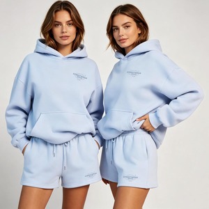 Set da <span class=keywords><strong>Donna</strong></span> Personalizzato con Felpa <span class=keywords><strong>Oversize</strong></span> Ricamata in Cotone Pesante e Pantaloncini Coordinati - Product Image 4