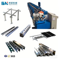 Machine de profilage à froid pour supports de montage de panneaux solaires photovoltaïques sur toiture, profil multi-tailles avec moteur pour la production de rails solaires métalliques
