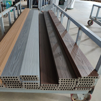 Dalles de terrasse emboîtables en WPC, planches de terrasse en WPC, terrasplanken composite, revêtements de sol en WPC pour l'extérieur