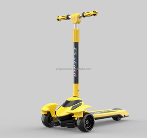 Trottinette pliable à <span class=keywords><strong>trois</strong></span> <span class=keywords><strong>roues</strong></span> pour enfants de 1 à 5 ans, cadre en alliage d'aluminium, frein arrière, siège inclus - Product Image 2