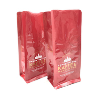 Personnalisation en gros de sachets de café rouge de 1 kg, édition spéciale pour les promotions saisonnières de café