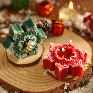 Cross-border Christmas snowflake scented <b>candle</b> ins Christmas fragrance gift box creative handmade scented <b>candle</b> holiday decora - Product Image 4