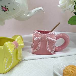 Tasse à café en céramique en forme de main ou d'arc, mignonne et tridimensionnelle, pour le thé de l'après-midi - Product Image 4