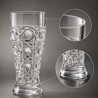 Fabrieksdirecte verkoop van 300ml diamantgeslepen bierglazen, dikwandig geperst glas, barartikelen, OEM logo's beschikbaar.