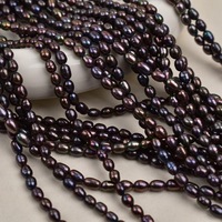 Chaîne de perles de riz noires vertes paon de 3-4 mm, perles de riz noires, perles d'eau douce naturelles, Zhuji pour bijoux, en vrac