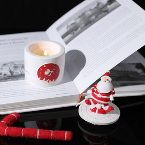 AIKUN Merry Christmas <b>Ornaments</b> Decorations Ceramic Jar Soy Wax Candle With Lid Navidad New Year Gift Santa Claus Candle/Candels - Product Image 2